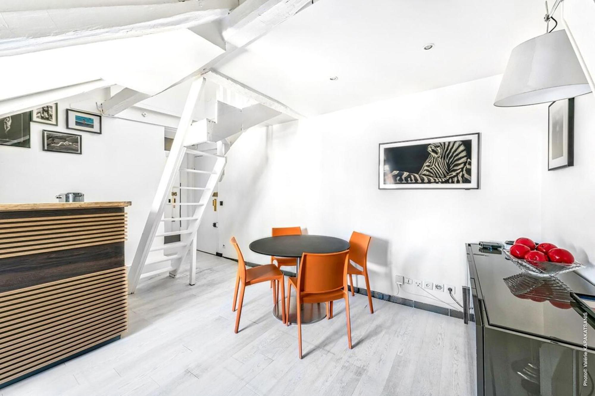 Montparnasse - La Gaite 1Bdr - B'Your Home Париж Екстериор снимка